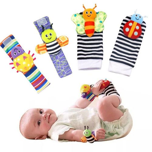 Chaussettes et hochet de poignet pour bébés de 0 à 24 mois
