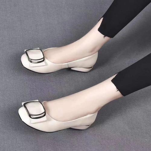 chaussure a petit talon femme