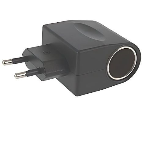 Convertisseur de tension avec entrée USB A et sortie avec fiche allume  cigare 12V Dc