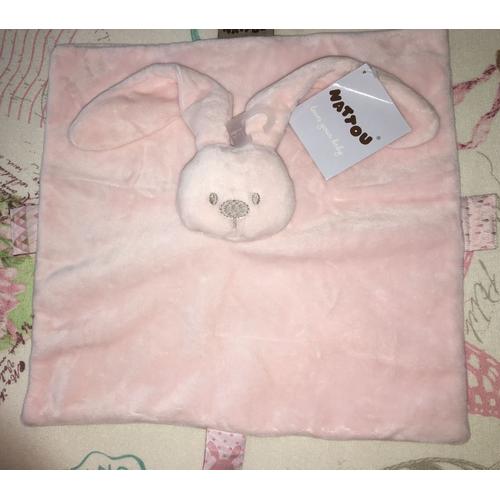 Doudou lapin DOMIVA carré plat rose