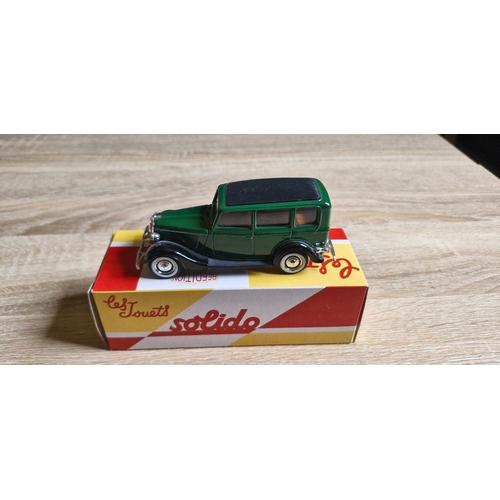 Voiture militaire BERLINE US SOLIDO FORD V8
