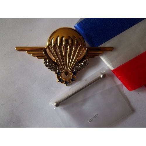 Insigne de poitrine du Brevet Parachutiste para NEUF Armée Française 