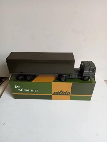 Le Berliet T6 Et Sa Semi Remorque Porte Char Miniature De Dinky Toys Au 1 55e 10682