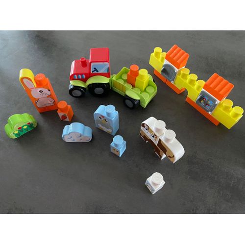 Briques de construction Abrick : La ferme - Jeux et jouets Ecoiffier -  Avenue des Jeux