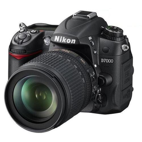 Nikon D3100 Appareil photo numérique Reflex 14.2 Kit Objectif VR 1855 mm  Noir