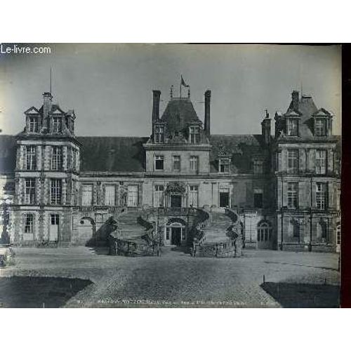 1 Photo Ancienne En Noir Et Blanc - Palais De Fontainebleau, Cour Des Adieux, L'escalier Du Fer A Cheval - N651 de ***