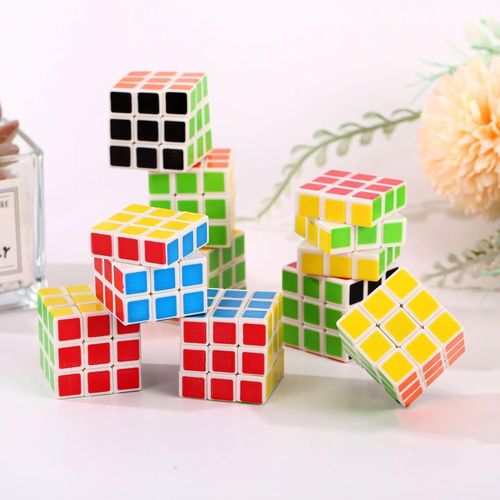 10 Pices Mini Cube Magique, 2.9  2.9cm Cube, Jouets ducatifs pour Enfants Speed Cube Magique, Speed Cube 3x3, Cube Magique, pour Nol Party Cadeaux Filles et Garons