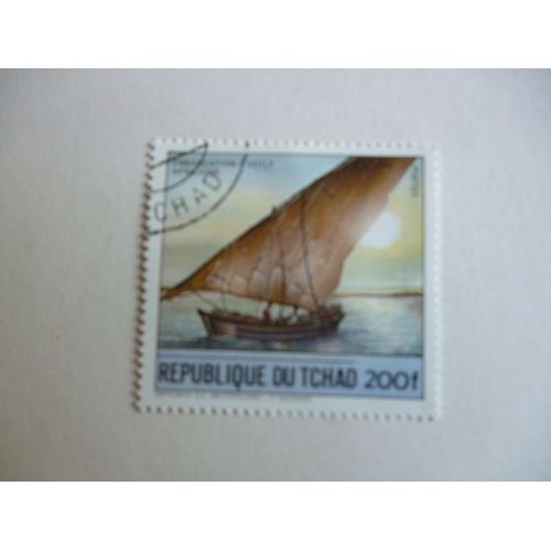 Timbre "Tchad :Embarcation À Voile Africaine".