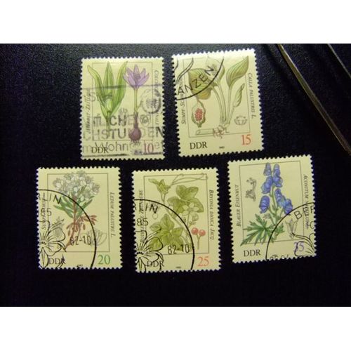 Allemagne Orientale ( Ddr) -1982 - Plantes Flore Plantas Venenosas - Yvert & Tellier Nº 2341/ 45 ºfu