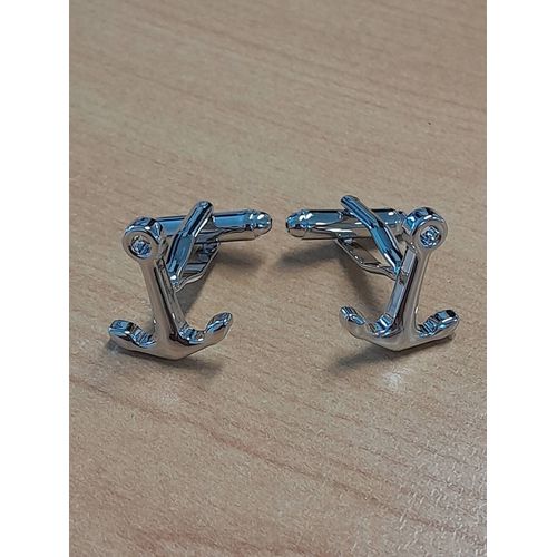 Boutons De Manchettes En Forme D'ancre Simple De Bateau De Couleur Argent