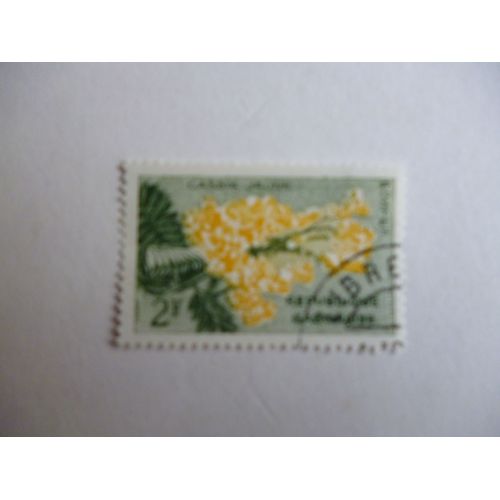 Timbre "Gabon : Cassia Jaune".