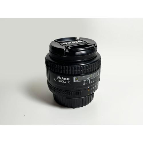 Nikon D5000 12.3 mpix + Objectif Nikkor 50 mm f/1.4 D-AF