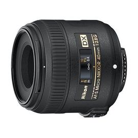 Nikon AF-S DX Micro NIKKOR 40mm f/2.8G  Objectif Noir