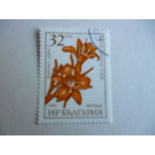 Timbre "Bulgarie 1985 : Lilium Auratum".