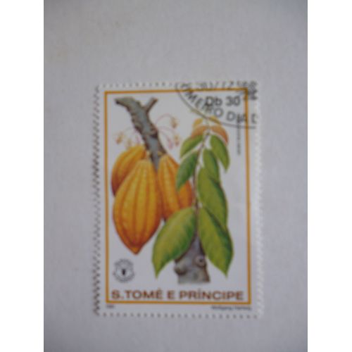 Timbre "Tome E Principe 1981 :Theobroma Cacao (Cabosse)".