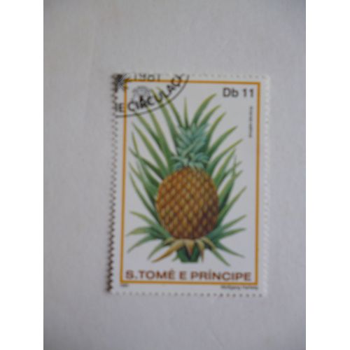 Timbre "Tome E Principe 1981 : Ananas Sativus".