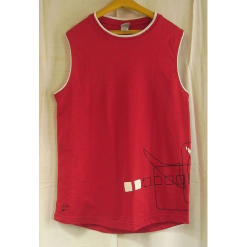 T-Shirt Rouge Decathlon / Domyos - 12 Ans
