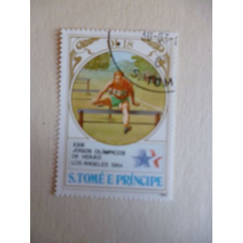 Timbre "Tome E Principe :Jeux Olympiques De Los Angeles 1984 :  Saut De Haies".