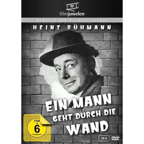 Ein Mann Geht Durch Die Wand