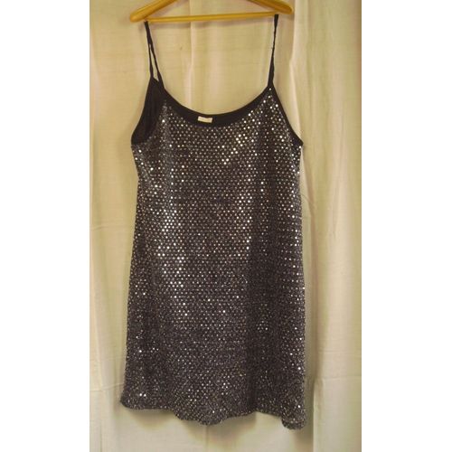 Robe À Paillettes Argentées - 14 Ans / 156 Cm