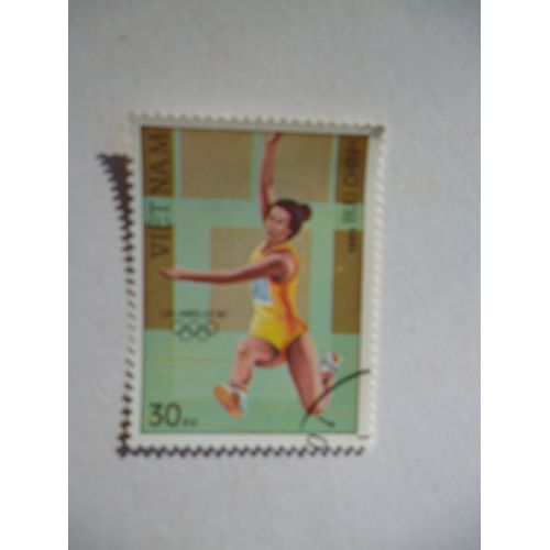 Timbre "Vietnam:Jeux Olympiques De Los Angeles 1984 : Saut En Longueur".