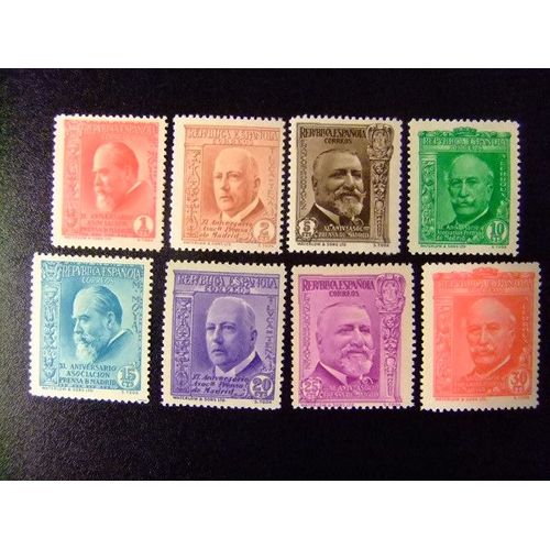 España - Espagne - Spain Año 1936 40º Aniver. Asociacion De Prensa - Presse -Edifil Nº 695/702 ** Yv Nº 540/547 Mnh