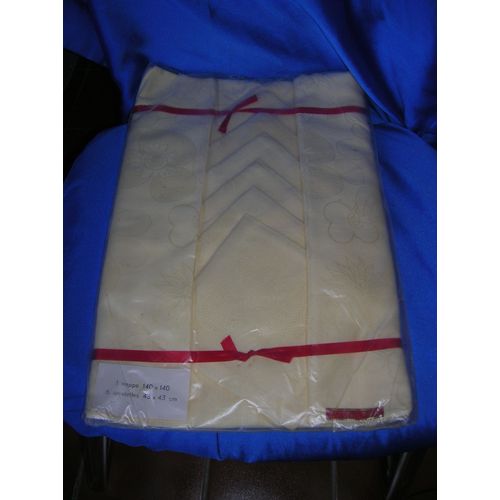 1 Nappe 140 X 140 Cm Et 6 Serviettes 43 X 43 Cm Pur Coton.