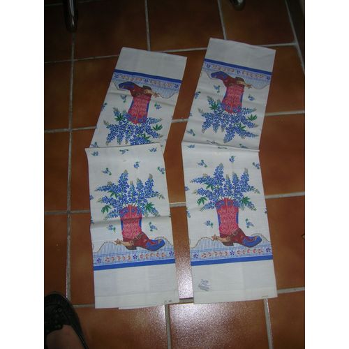 Lot De 2 Chemin De Table 70 X 43 Cm.