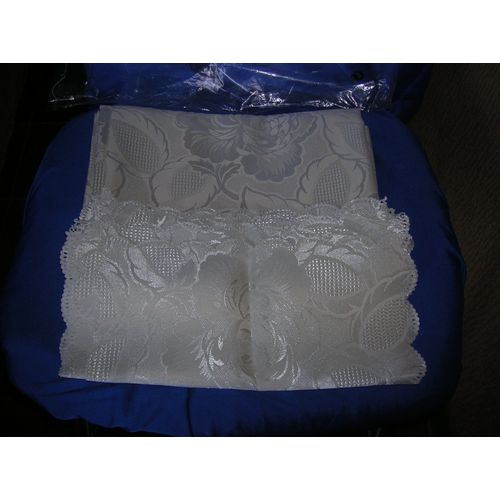1 Nappe 140 X 180 Cm Et 6 Serviettes 30 X 30 Cm Royal Limoges