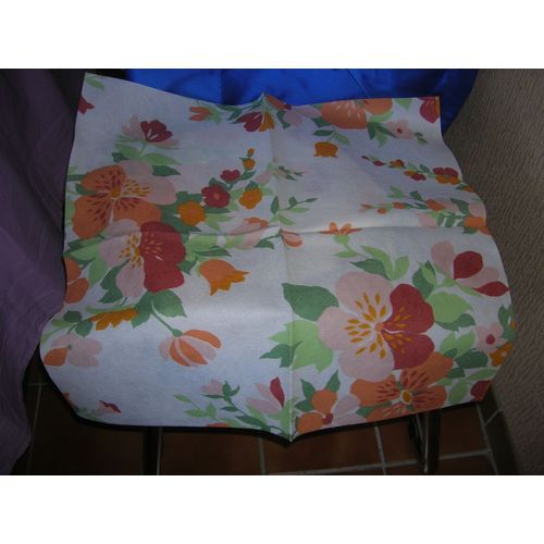 Lot De 11 Serviettes De Table 50 X 50 Cm.