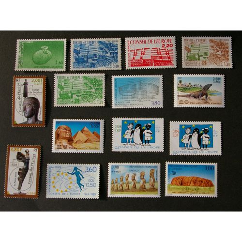 52 Timbres De Service Neufs