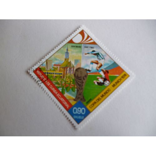 Timbre "Guinée Équatoriale:Coupe Du Monde De Football:Munich 1974: Dortmund".