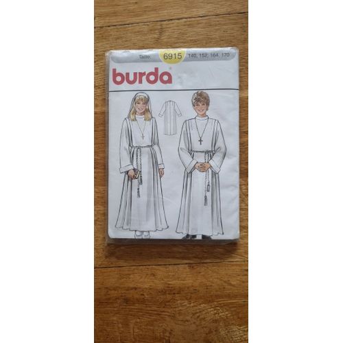 Burda Patron 6915 Robes De Communion