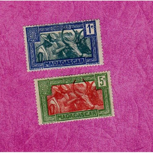 Lot De 2 Timbres Madagascar Attelages De Zébus 1930