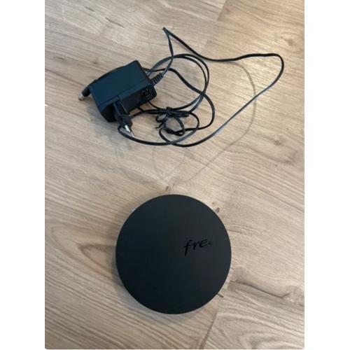 FREEBOX POP player décodeur noir sans télécommande - Avec câble d alimentation - Freebox Pop