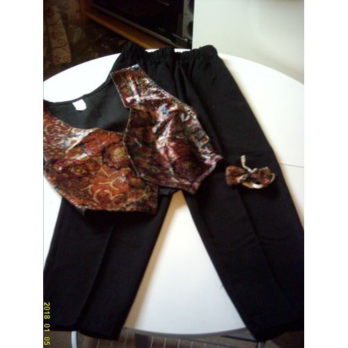 Ensemble Pantalon + Gilet + Noeud, Garçon 6 Ans.