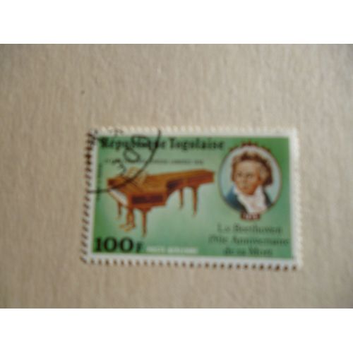 Timbre " Togo: Beethoven 150 Ème Anniversaire De Sa Mort".