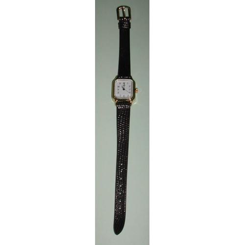 Montre Femme dor e Q Q Quartz avec bracelet marron Rakuten