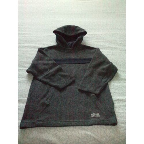 Sweat H&t From C&a 8 Ans