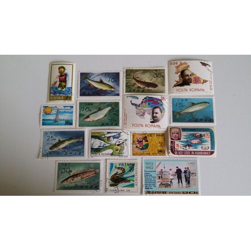 Lot De 15 Timbres Obliteres Poissons Pays Divers