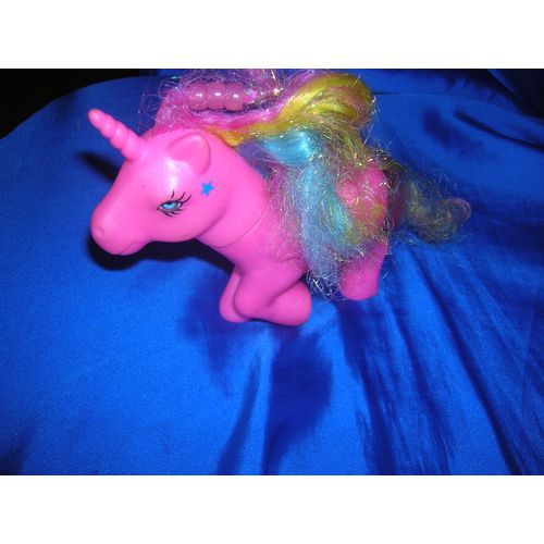 Licorne Plastique 12 Cm.