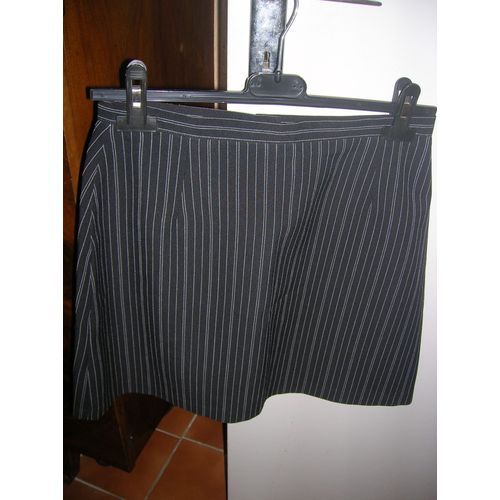 Jupe 3 Suisses Taille 36.