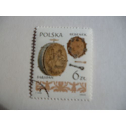 Timbre "Pologne 1983 :Grosse Caisse Et Tambourin".