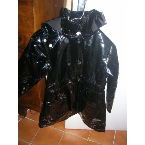 Manteau U Collection 10 Ans Capuche Amovible,Exterieur 76% Pvc 24% Polyester,Doublure 100% Polyester.