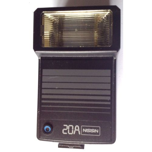 Nissin 20A - Flash adaptable - glissières