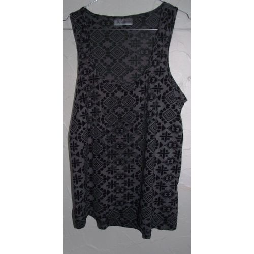 Top K-Woman Taille M.Gris Imprimé Dessin Géométrique Noir