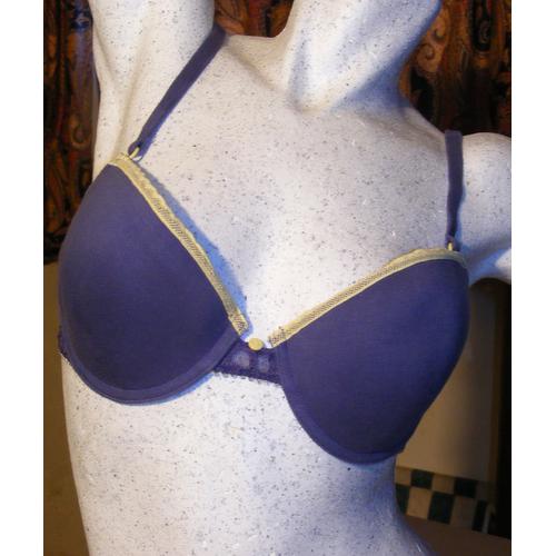 Soutien Gorge Bleu Rembourré + Armatures 90 D ( Fr) Marque « Billet Doux »