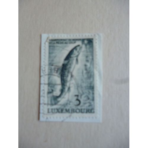 Timbre "Luxembourg :Championnat Du Monde De La Pêche Au Cou".