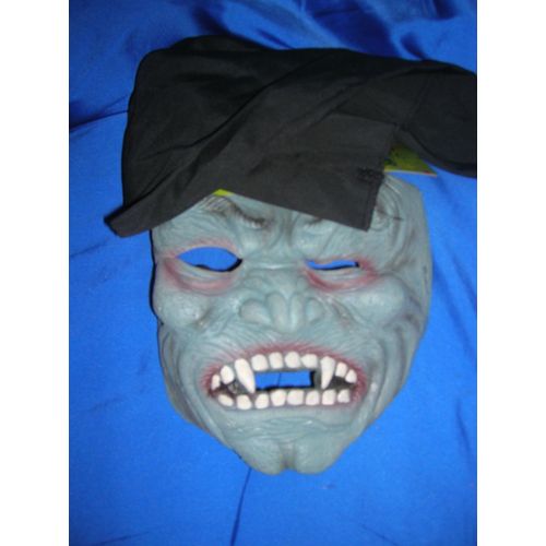 Masque En Latex Avec Cagoule.