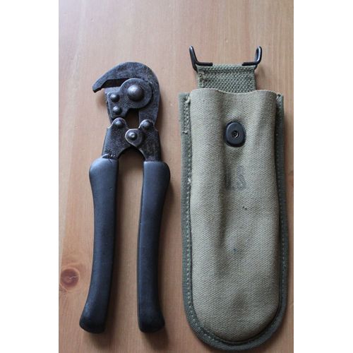  Pince Coupante A Barbeles Modele M-1938 + Etui En Toile Od Datees Le 1944 Ww2  